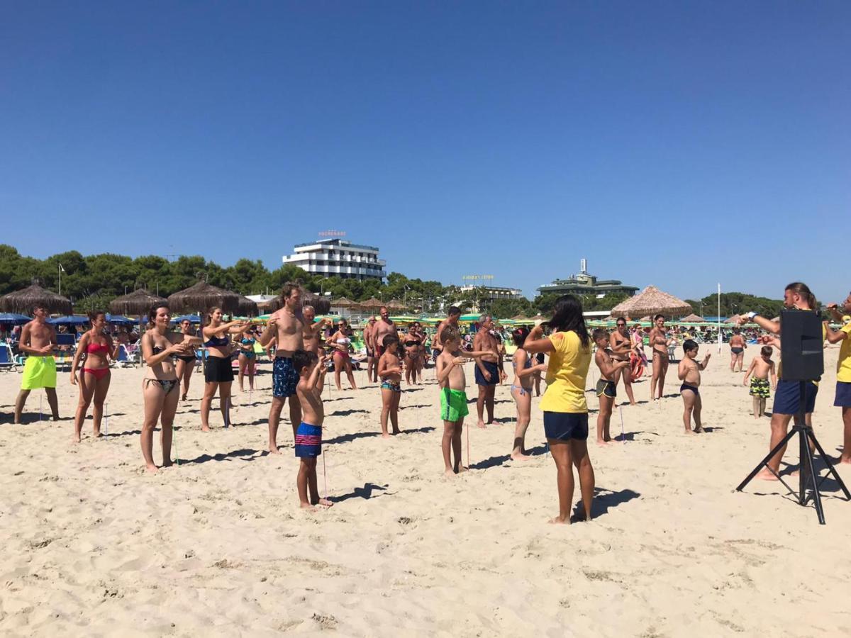 Zenit Hotel Giulianova Exteriör bild