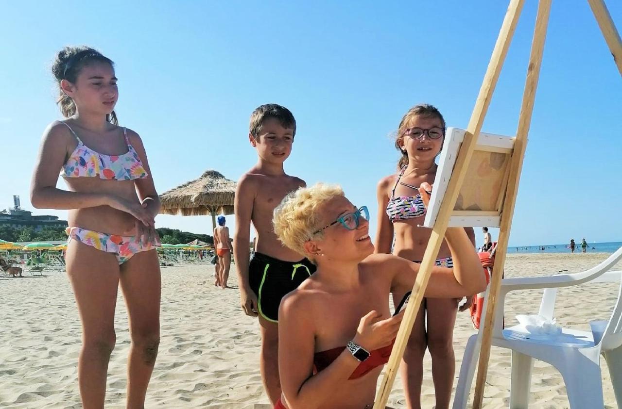 Zenit Hotel Giulianova Exteriör bild