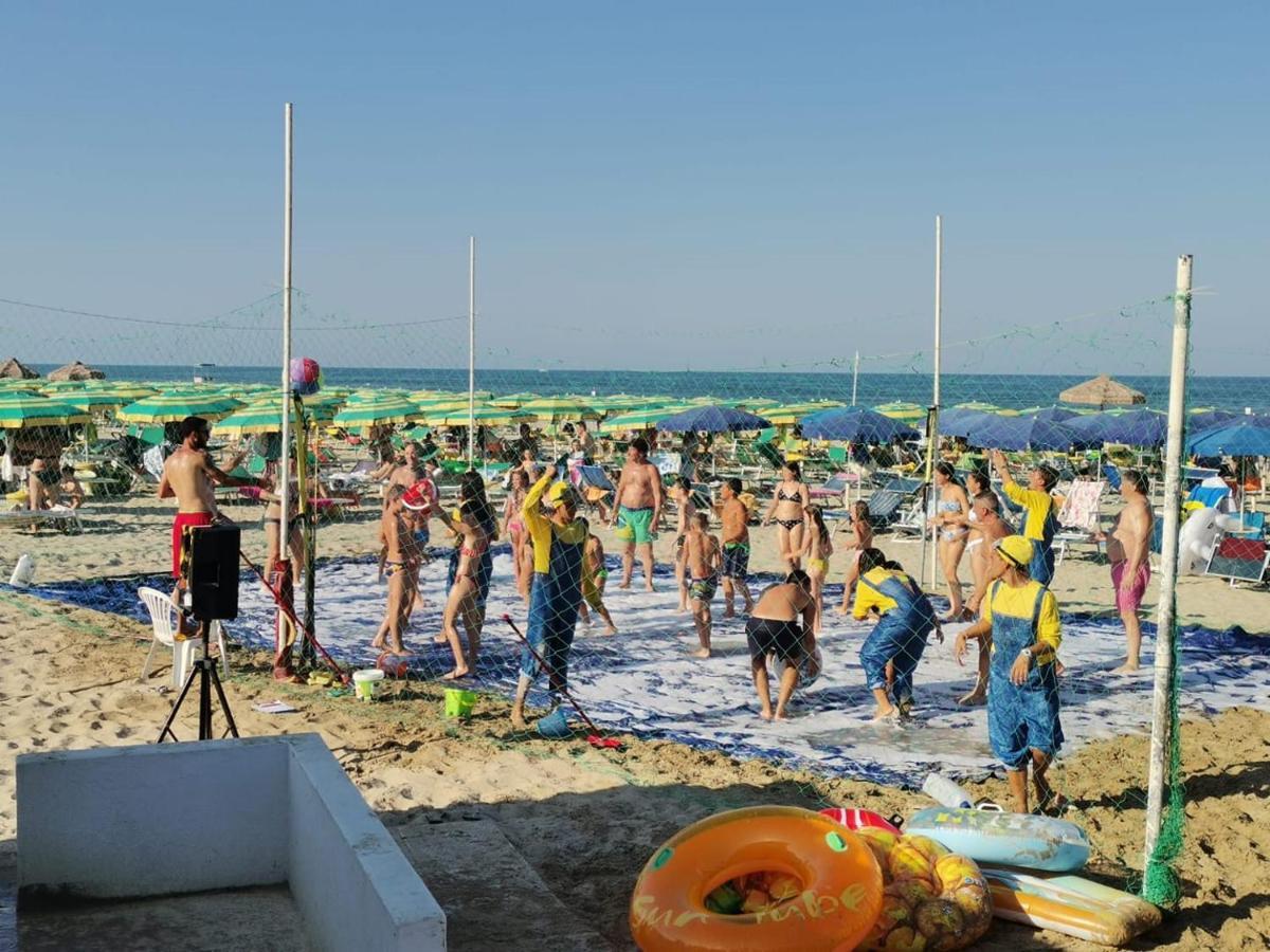 Zenit Hotel Giulianova Exteriör bild