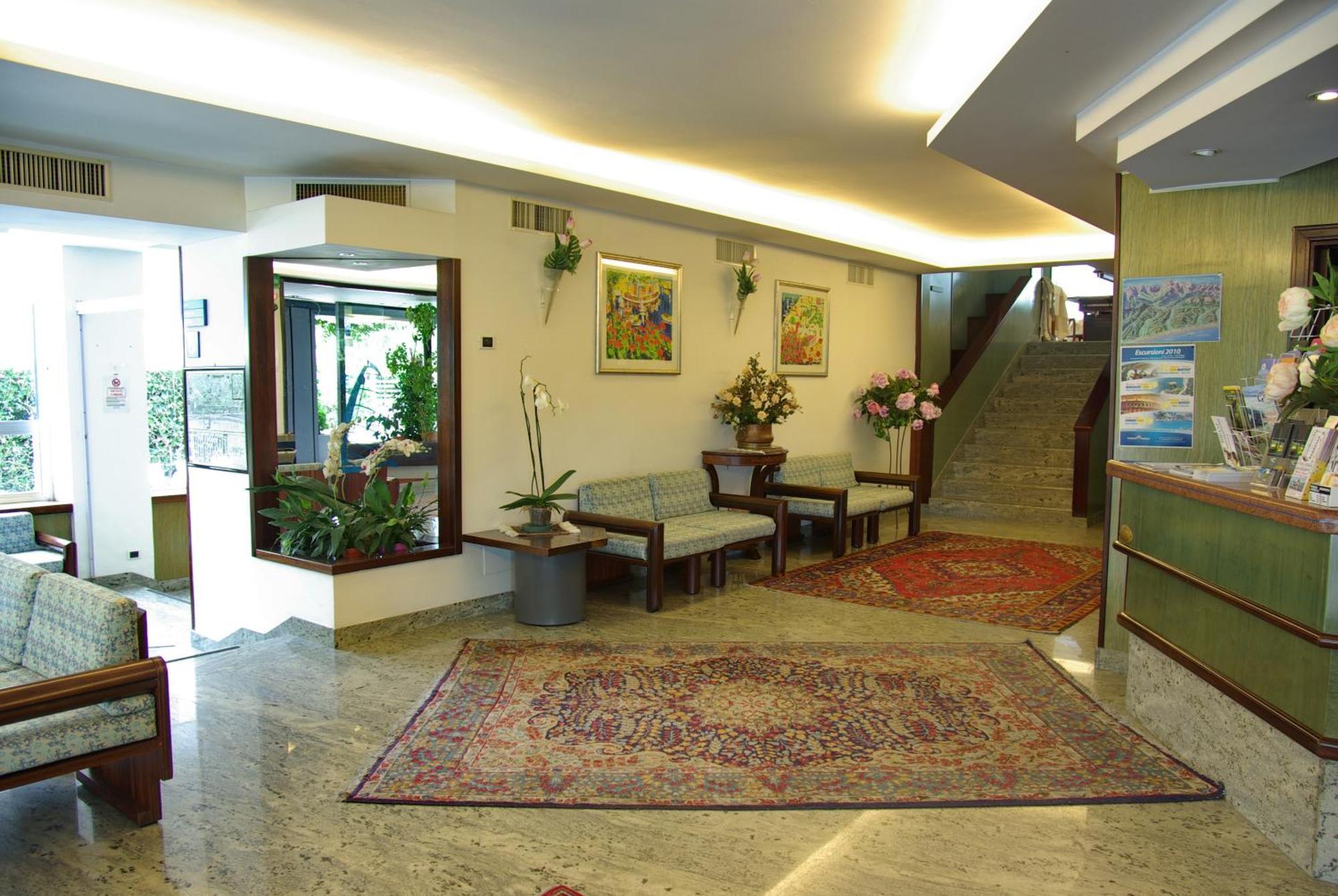 Zenit Hotel Giulianova Exteriör bild