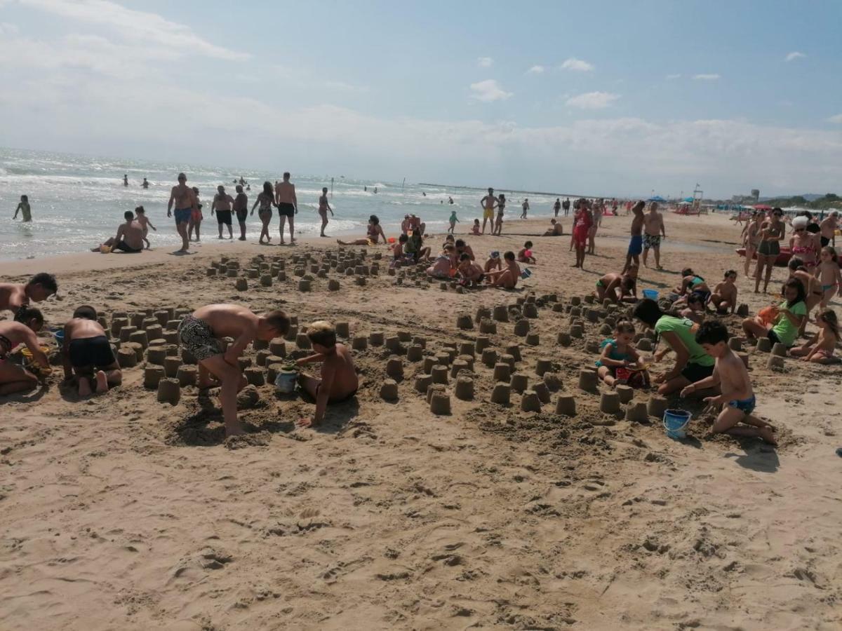 Zenit Hotel Giulianova Exteriör bild